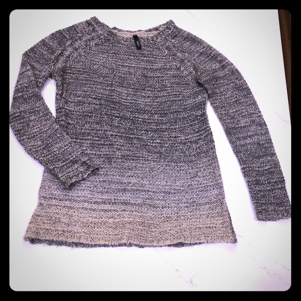 ELAN Gray&Cream Sweater with Metallic Threading 🐑